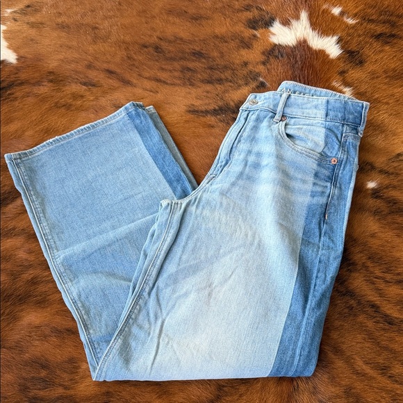 American Eagle Outfitters Denim - American Eagle Outfitters Super High Rise Baggy Wide Leg Jeans